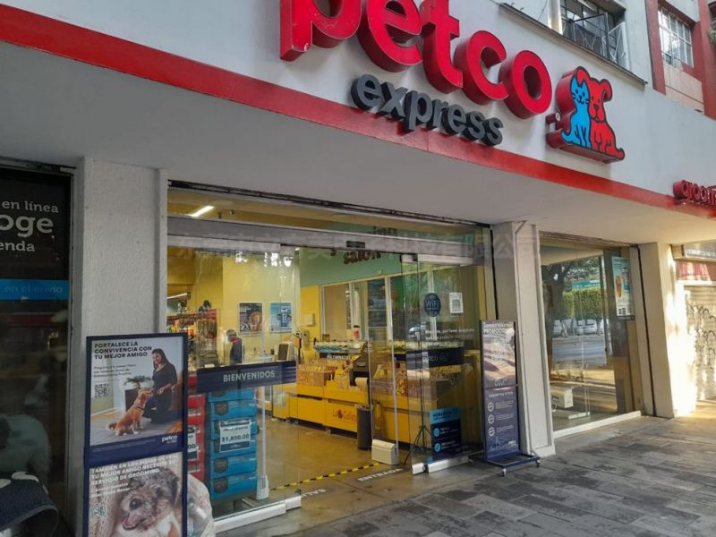 Petco পোষা দোকান একটি ইমেনো চুরি বিরোধী ডিভাইস ইনস্টল করে